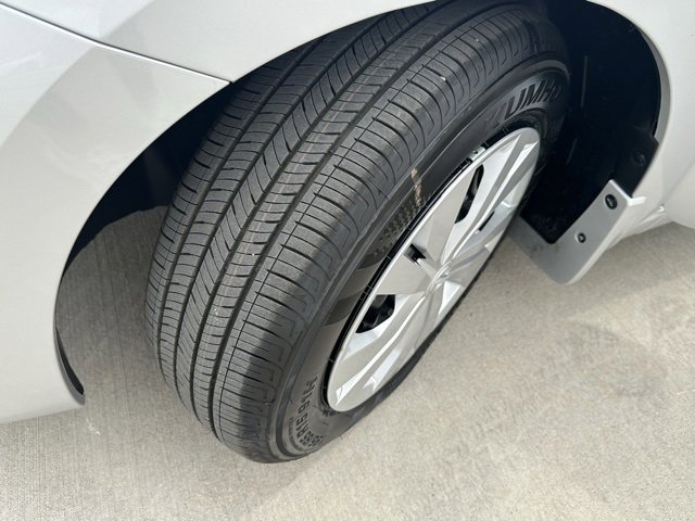 New 2025 Nissan Versa S w/ Trunk Package image 33