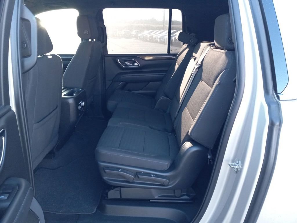 Used 2022 GMC Yukon XL SLE w/ Gmc Pro Safety Plus Package image 22