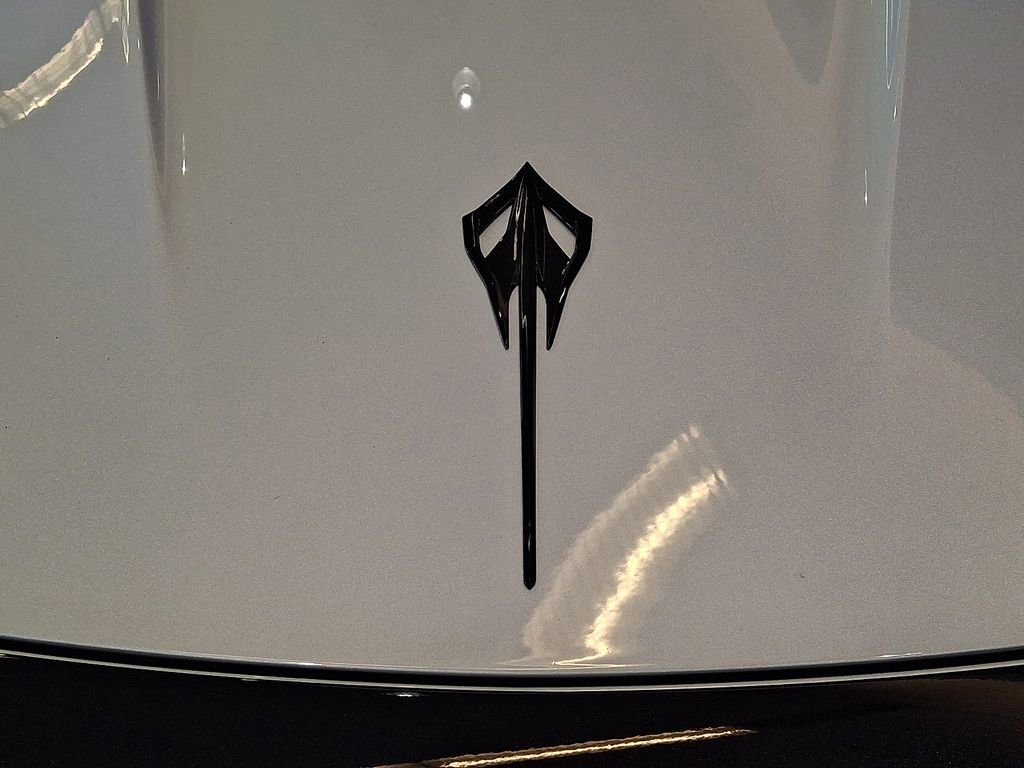 New 2026 Chevrolet Corvette E-Ray w/ ZER Performance Package image 10