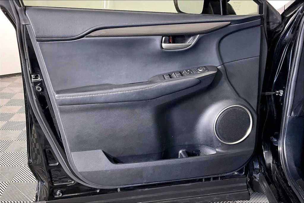 Used 2015 Lexus NX 200t FWD image 24