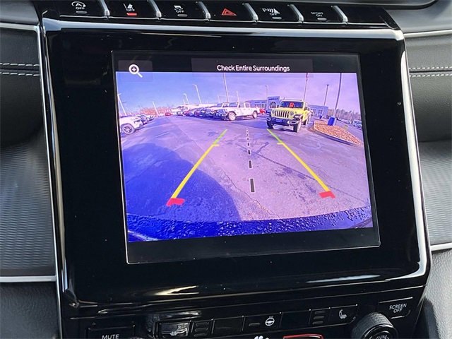 Used 2024 Jeep Grand Cherokee L Laredo w/ Luxury Tech Group I image 35