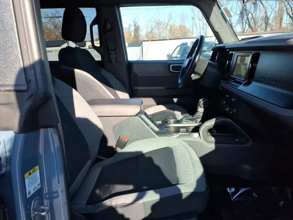 Used 2023 Ford Bronco Big Bend image 13