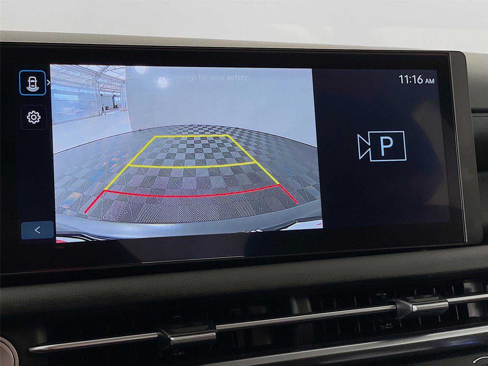 Certified 2025 Hyundai Tucson SE image 16