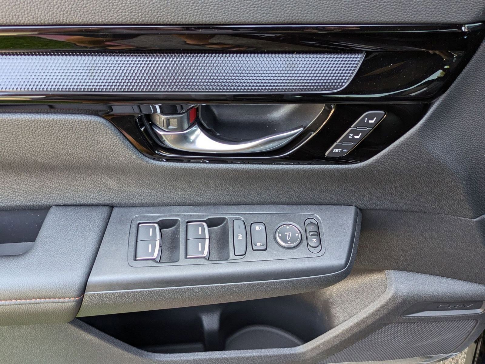 New 2026 Honda CR-V Sport Touring image 9