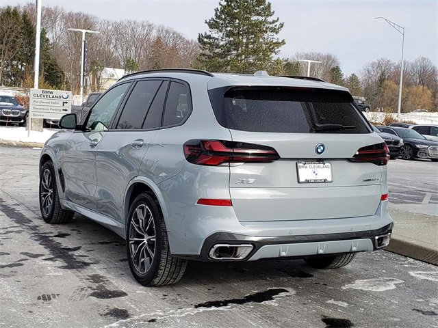 New 2026 BMW X5 xDrive50e w/ M Sport Package image 7