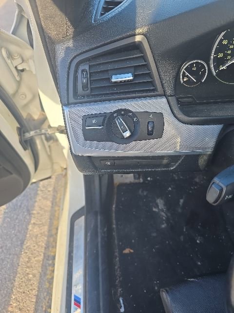 Used 2014 BMW 550i xDrive Sedan AWD/4WD image 9