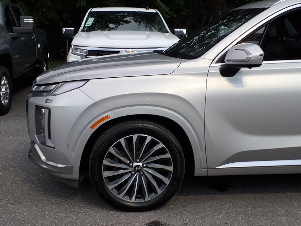 Used 2024 Hyundai Palisade Calligraphy AWD/4WD image 7