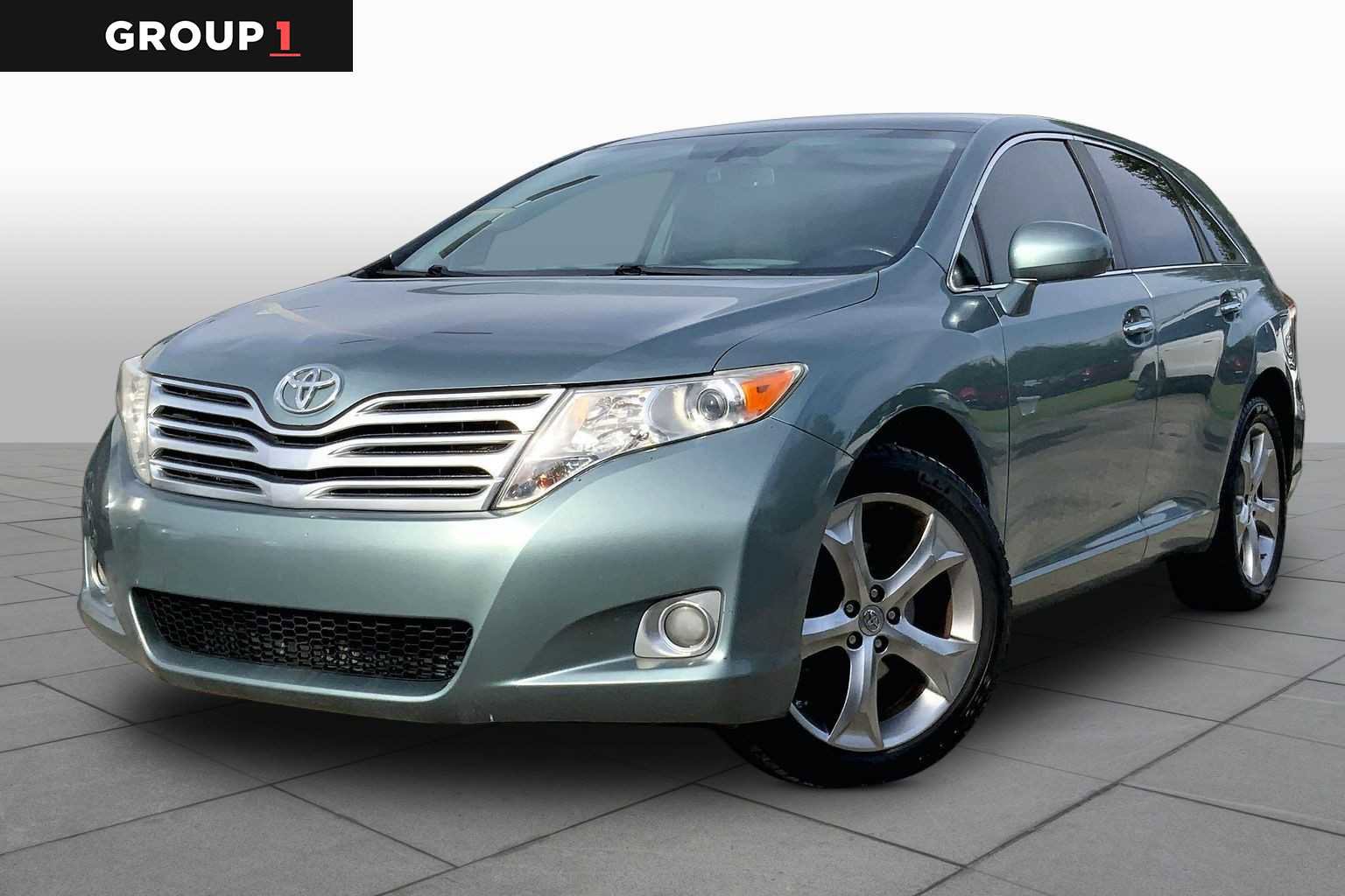 Used 2010 Toyota Venza image 1