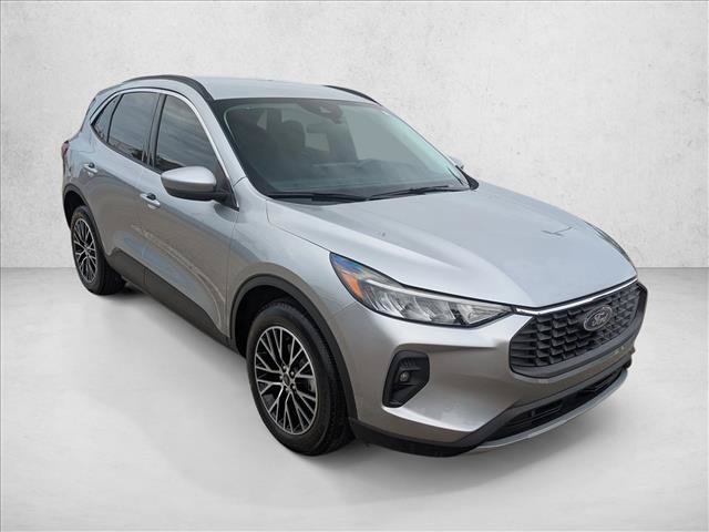 Certified 2023 Ford Escape SE FWD image 3