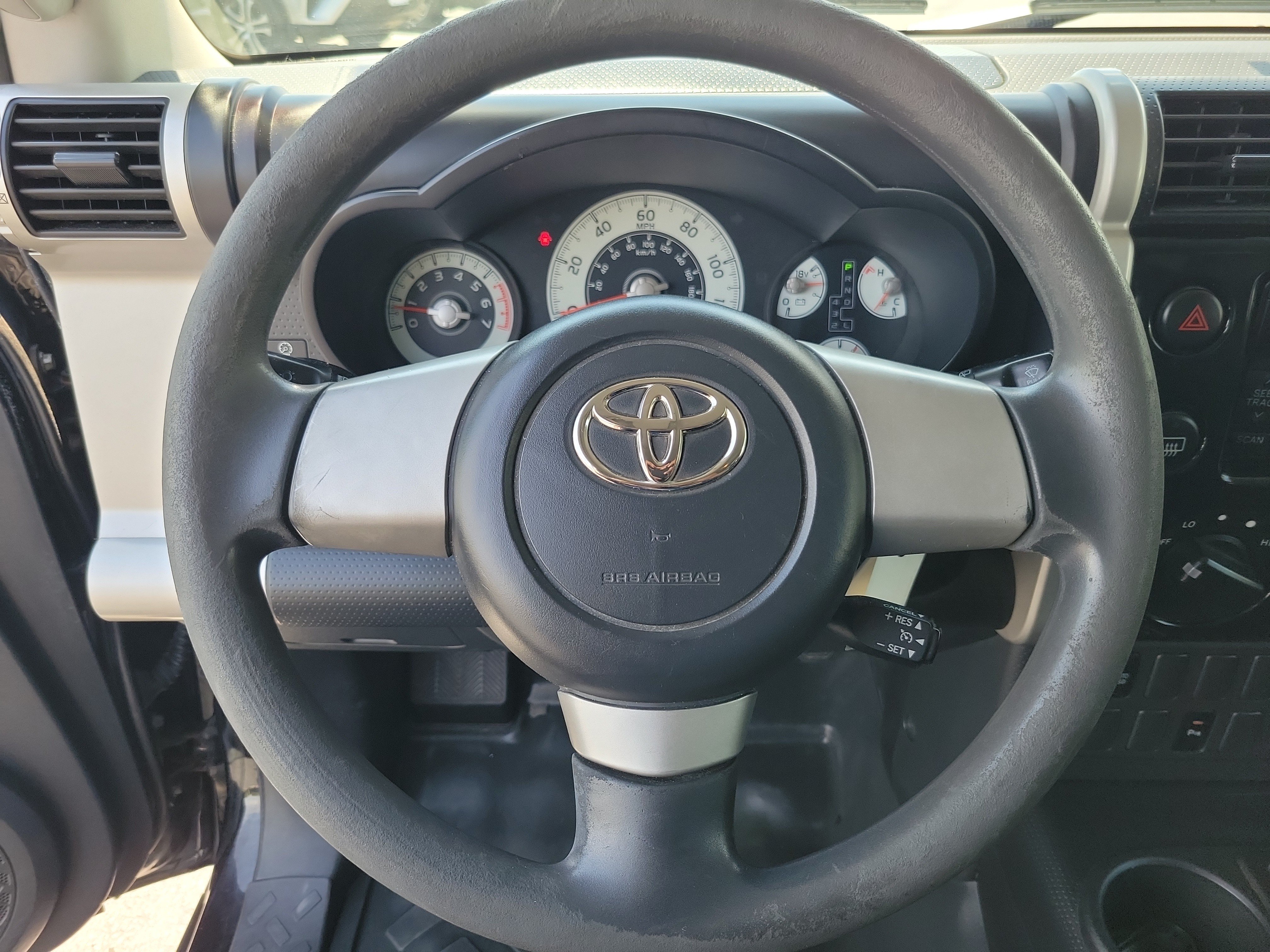 Used 2008 Toyota FJ Cruiser 2WD image 14