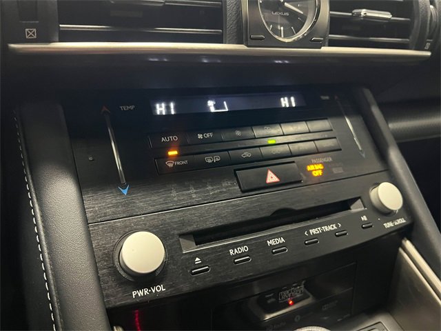 Used 2018 Lexus IS 350 image 21