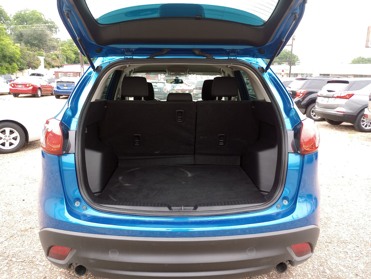 Used 2013 MAZDA CX-5 Sport w/ Bluetooth Audio Pkg image 12