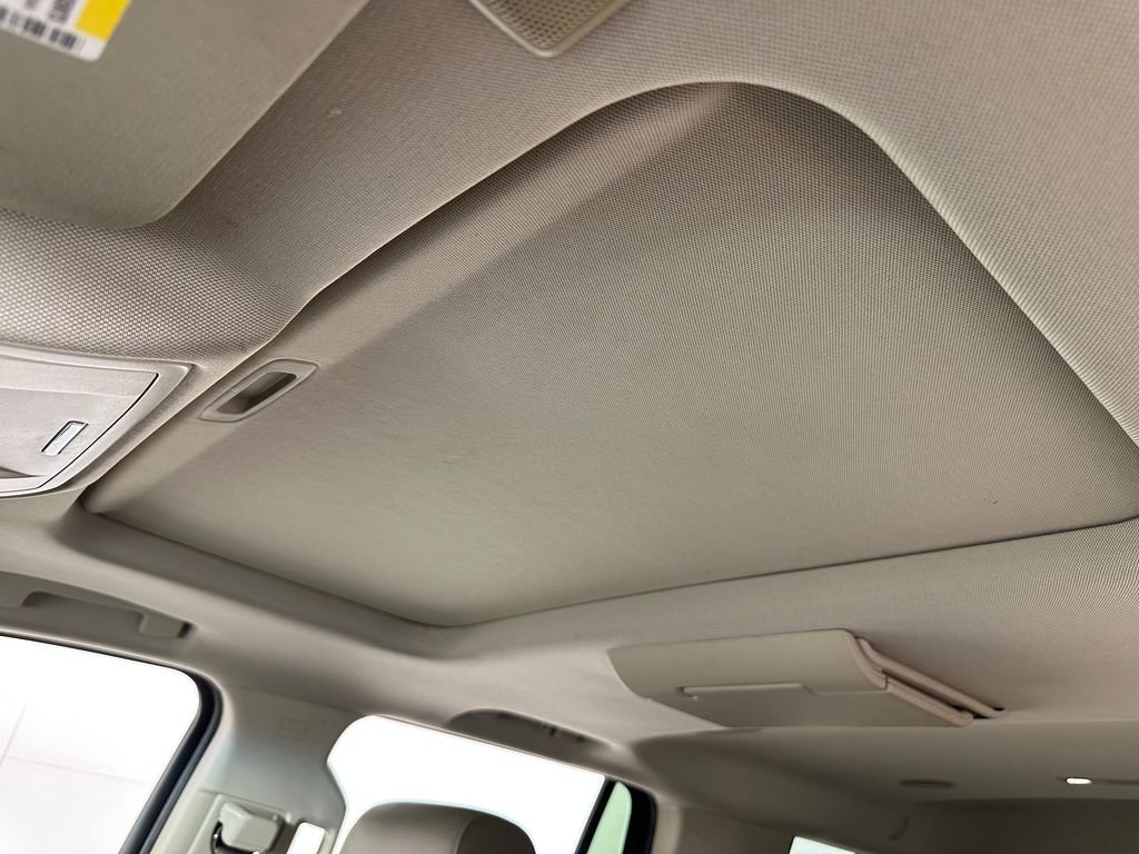 Used 2015 Chevrolet Tahoe LT AWD/4WD image 26