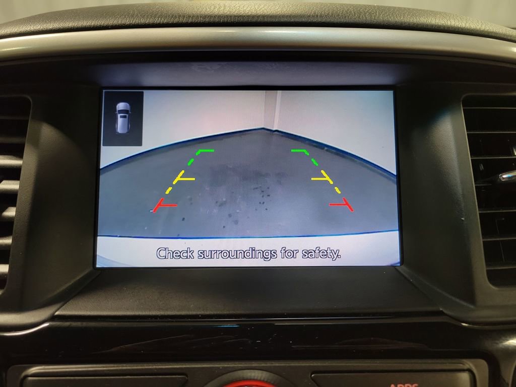Used 2019 Nissan Pathfinder SV image 20