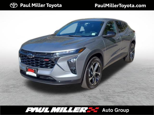 Used 2024 Chevrolet Trax RS