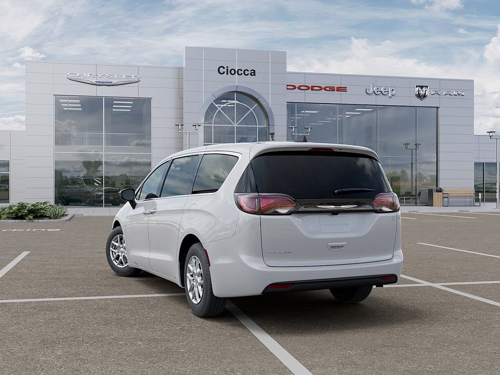 New 2026 Chrysler Voyager LX image 4