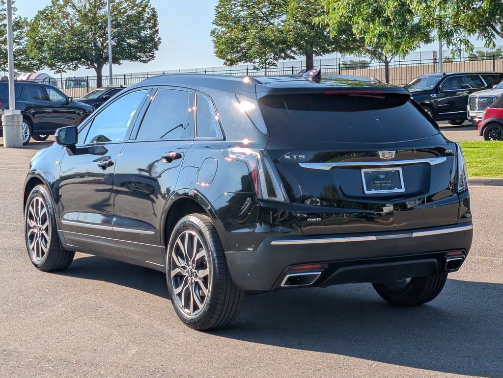 Certified 2023 Cadillac XT5 Sportv w/ Technology Package AWD/4WD image 3