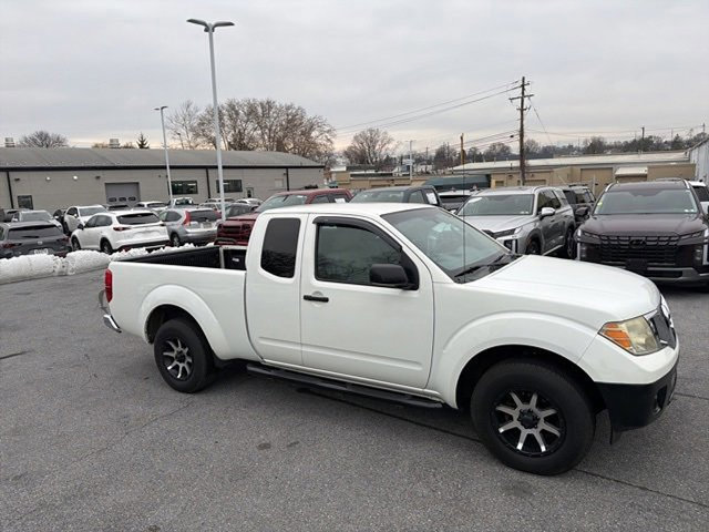 Used 2015 Nissan Frontier S image 13