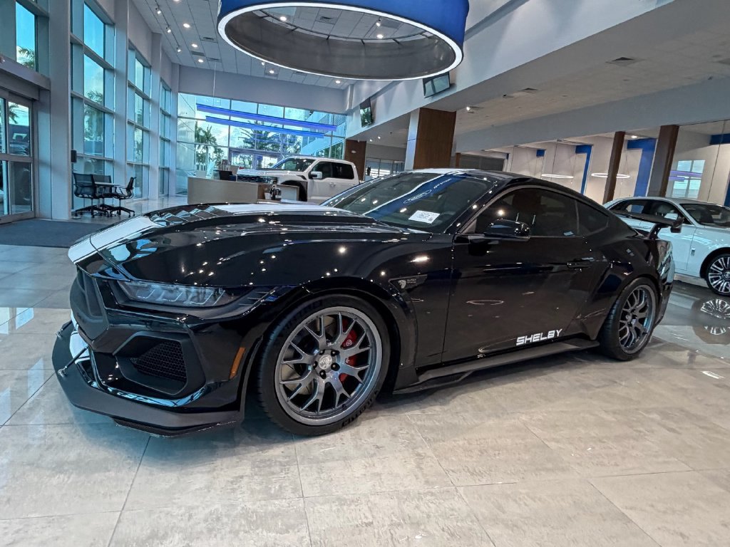New 2026 Ford Mustang GT Premium w/ GT Performance Package RWD image 3