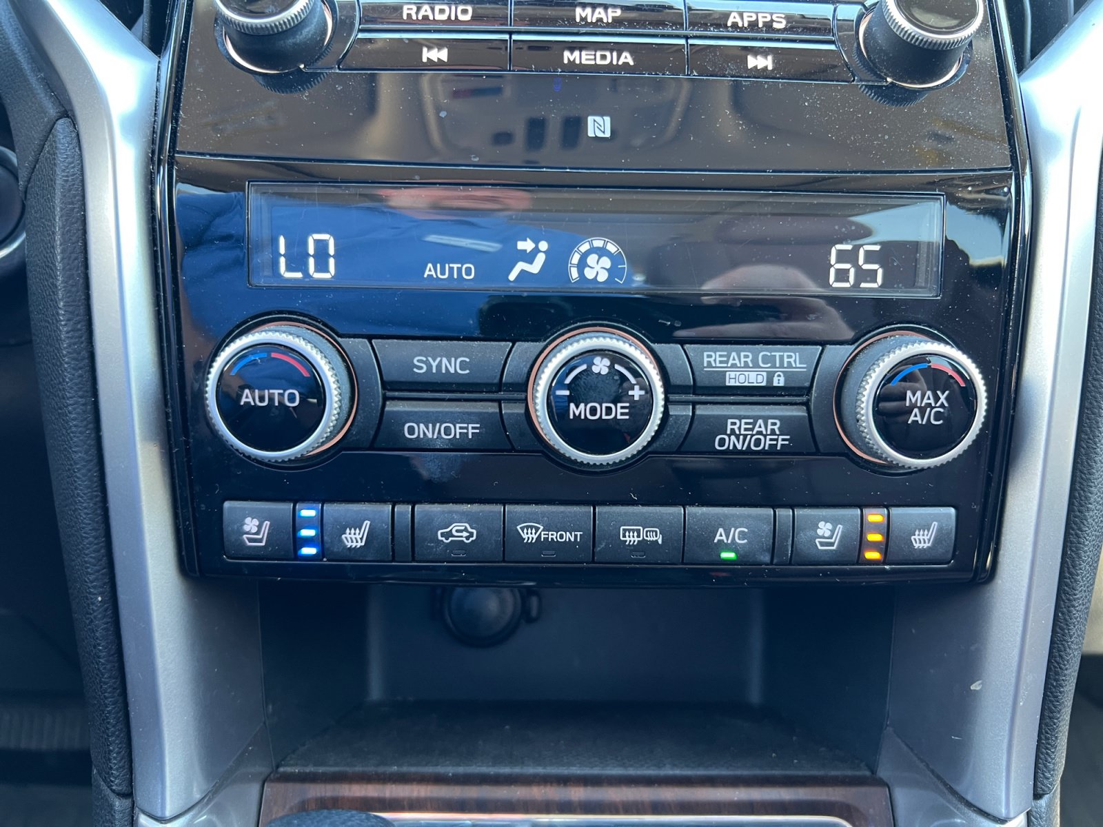 Used 2019 Subaru Ascent Touring AWD/4WD image 15
