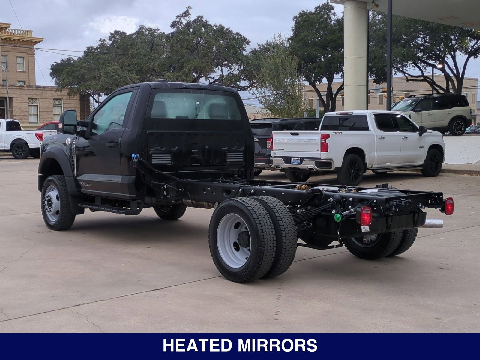 New 2024 Ford F550 4x4 Regular Cab Super Duty image 8