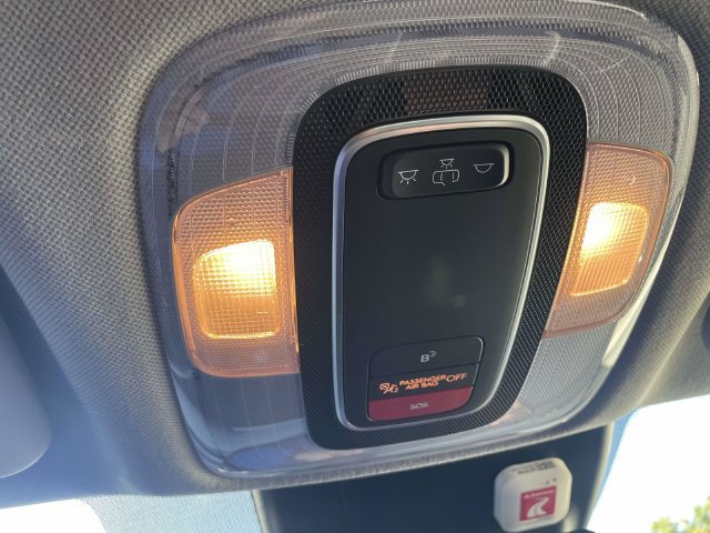 Used 2023 Hyundai Elantra Blue FWD image 29