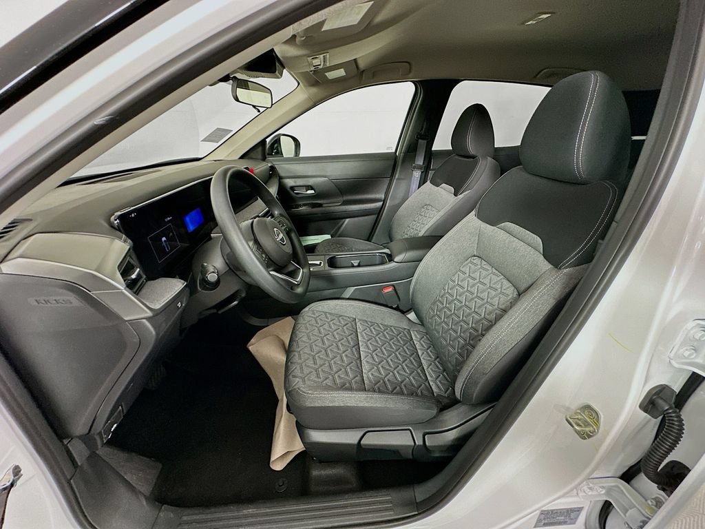 New 2026 Nissan Kicks SV w/ Cold Weather Package FWD image 28