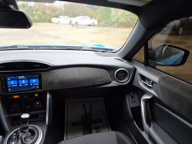 Used 2020 Toyota 86 image 19
