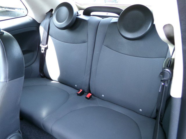 Used 2017 FIAT 500 Pop image 15