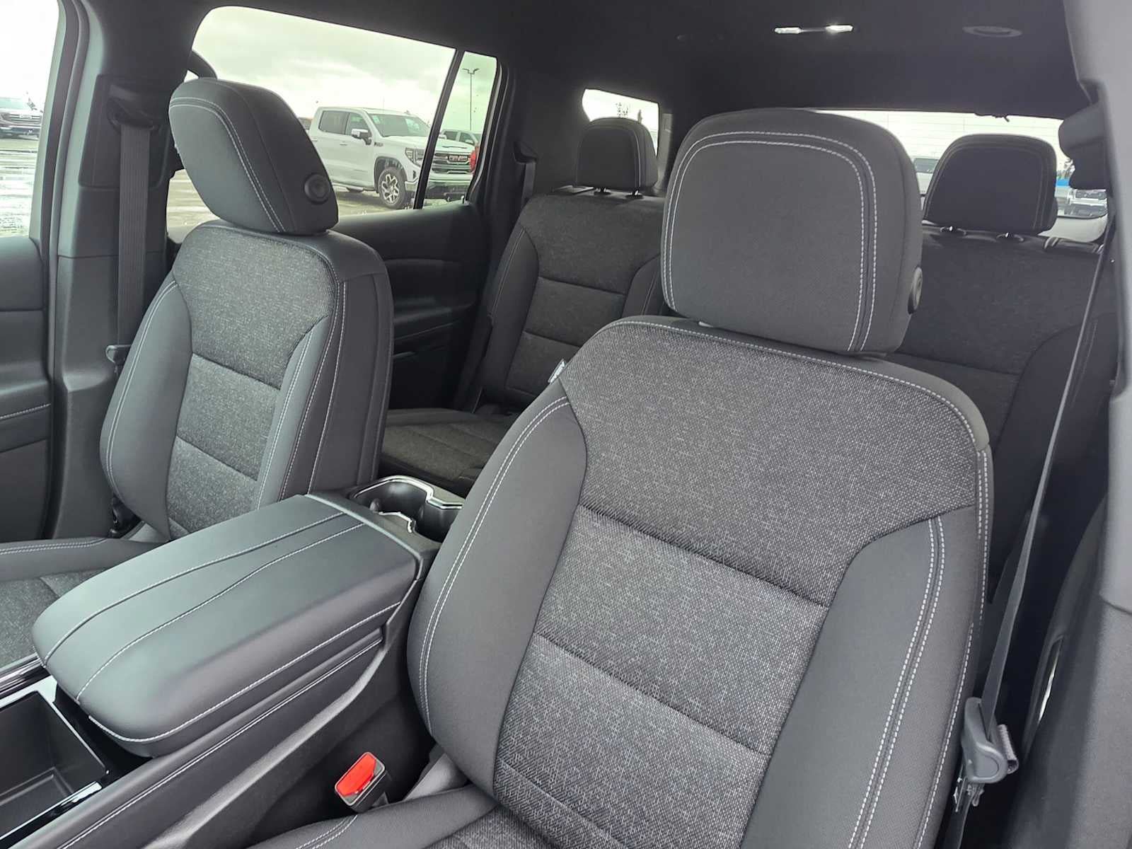 New 2027 Chevrolet Traverse LT AWD/4WD image 21