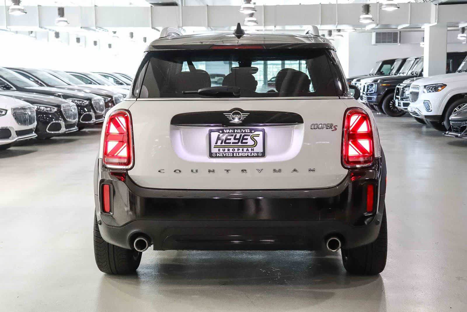 Used 2024 MINI Cooper Countryman S FWD image 3