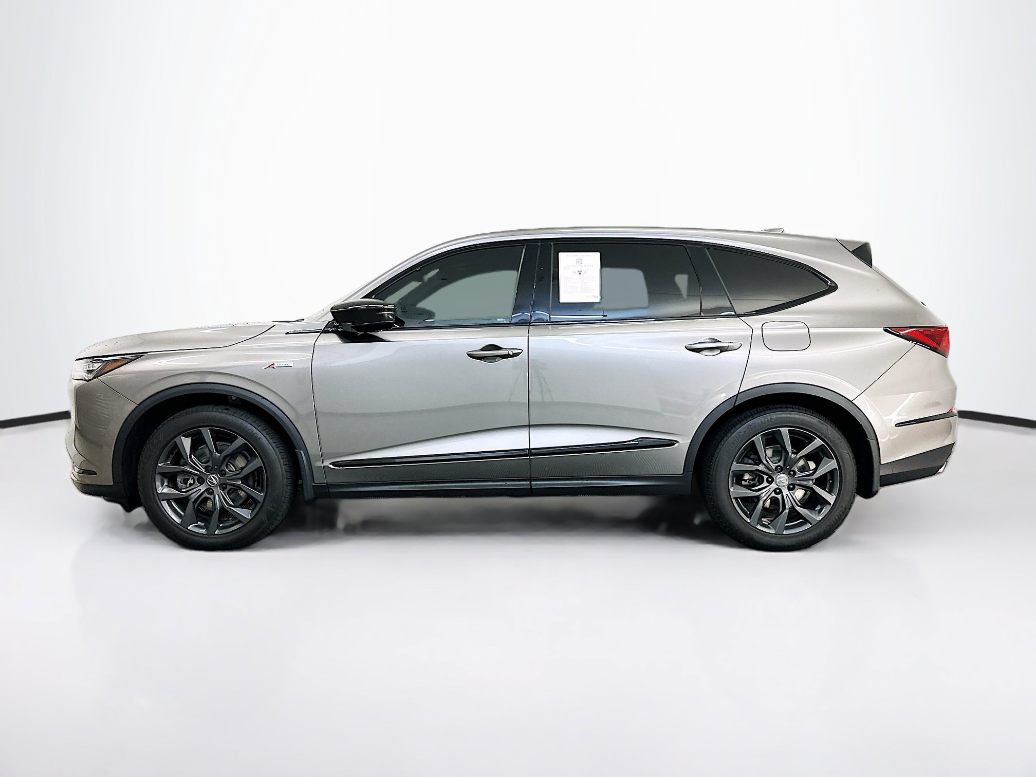 Used 2023 Acura MDX A-Spec AWD/4WD image 4