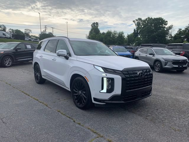Used 2024 Hyundai Palisade Calligraphy AWD/4WD image 2