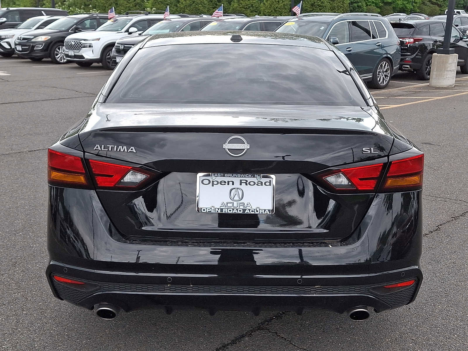Used 2024 Nissan Altima 2.5 SL FWD image 5