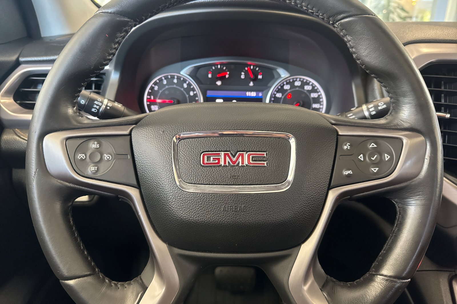 Used 2020 GMC Acadia AT4 w/ Trailering Package AWD/4WD image 24