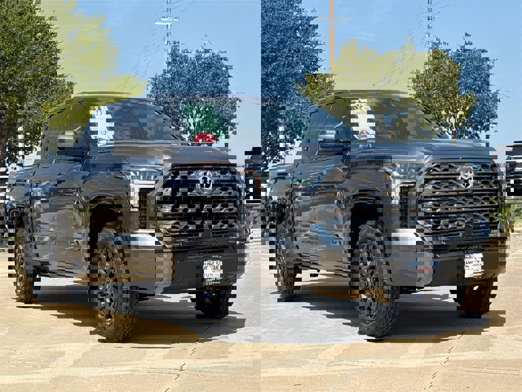 New 2026 Toyota Tundra Platinum image 3