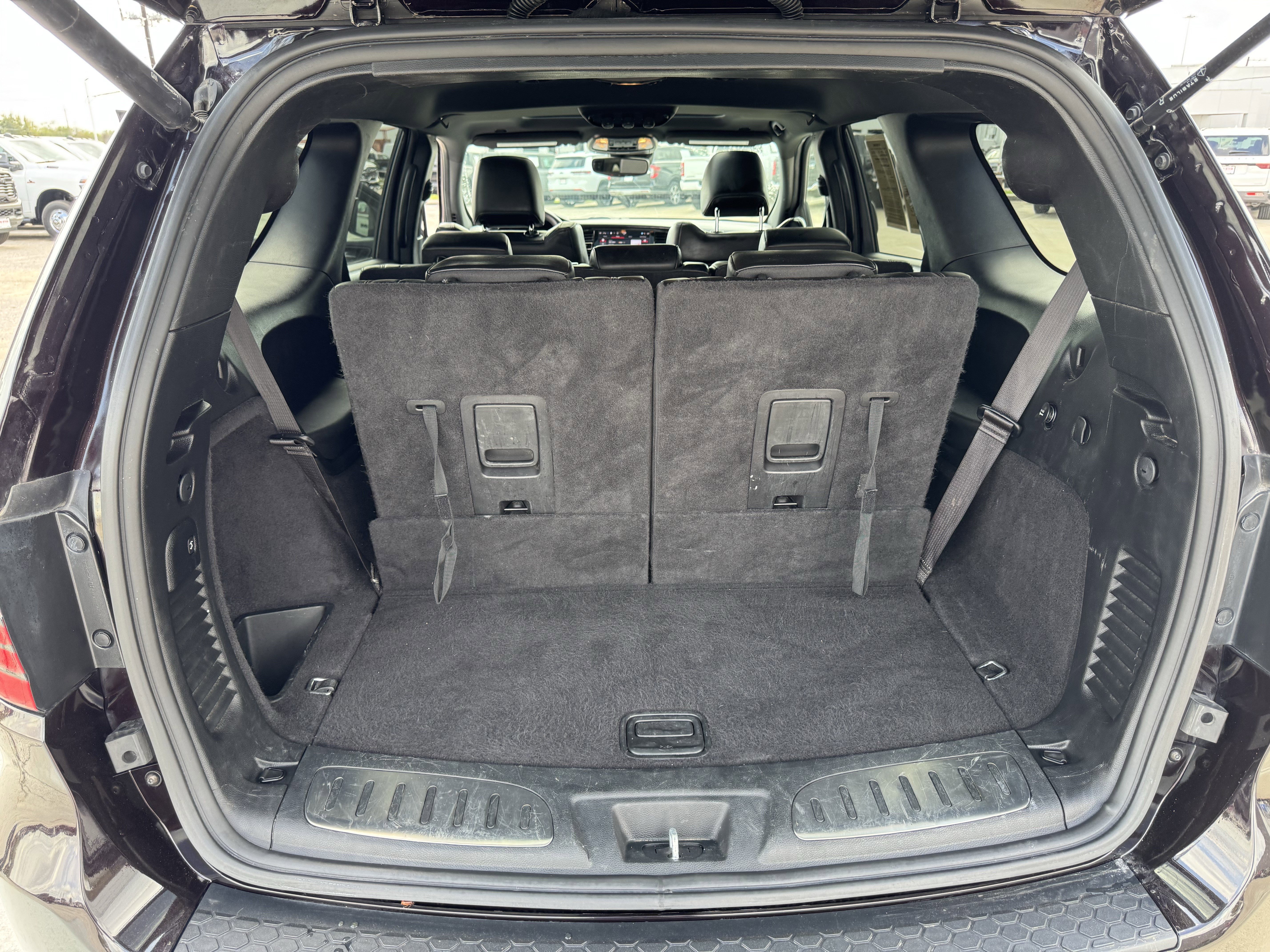 Used 2025 Dodge Durango GT image 32