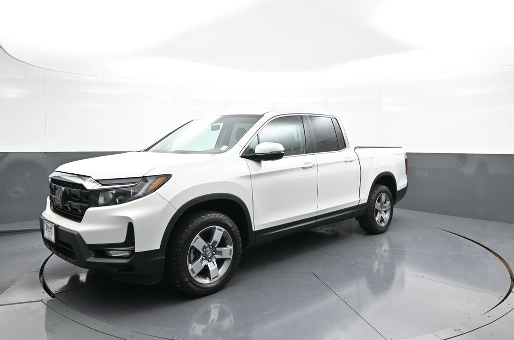 Certified 2025 Honda Ridgeline RTL image 10