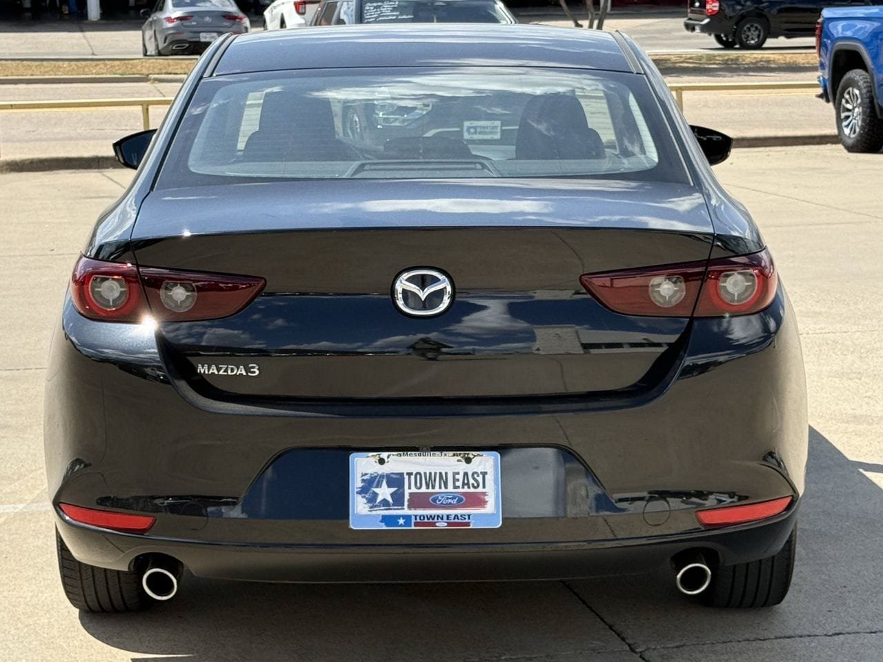 Used 2026 MAZDA MAZDA3 s FWD image 7