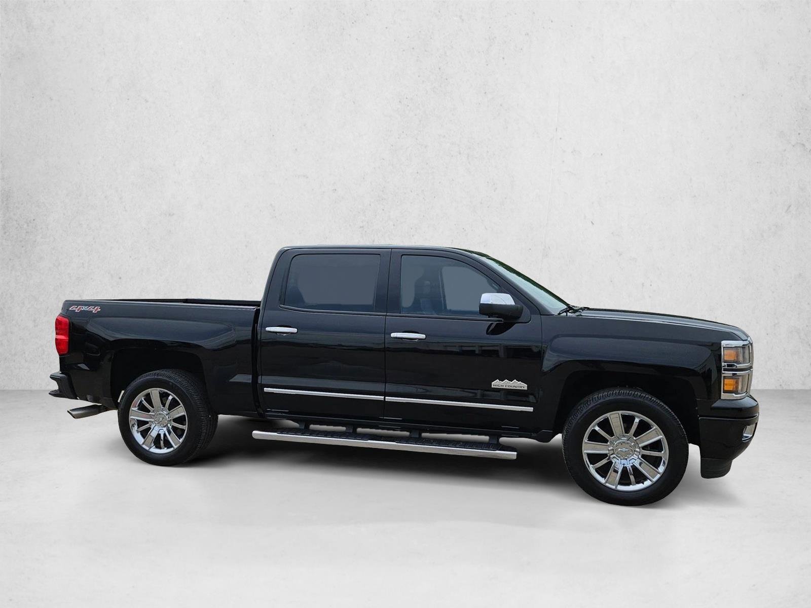 Used 2014 Chevrolet Silverado 1500 High Country w/ High Country Premium Package AWD/4WD image 4
