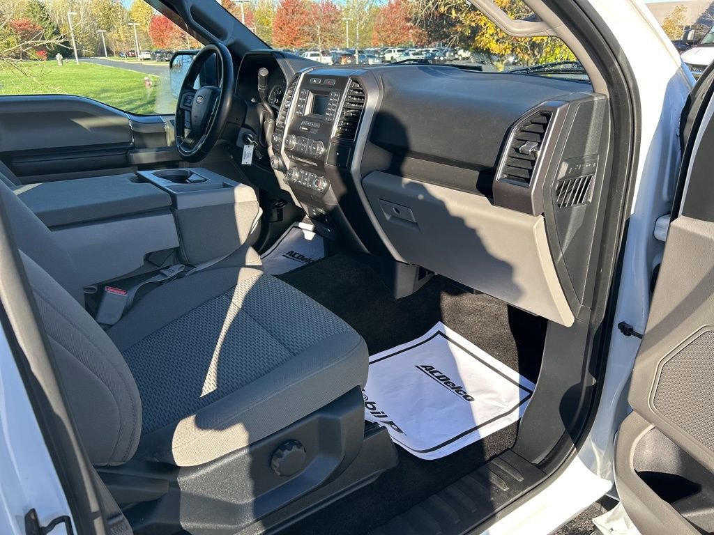 Used 2017 Ford F150 XLT w/ Equipment Group 301A Mid image 28