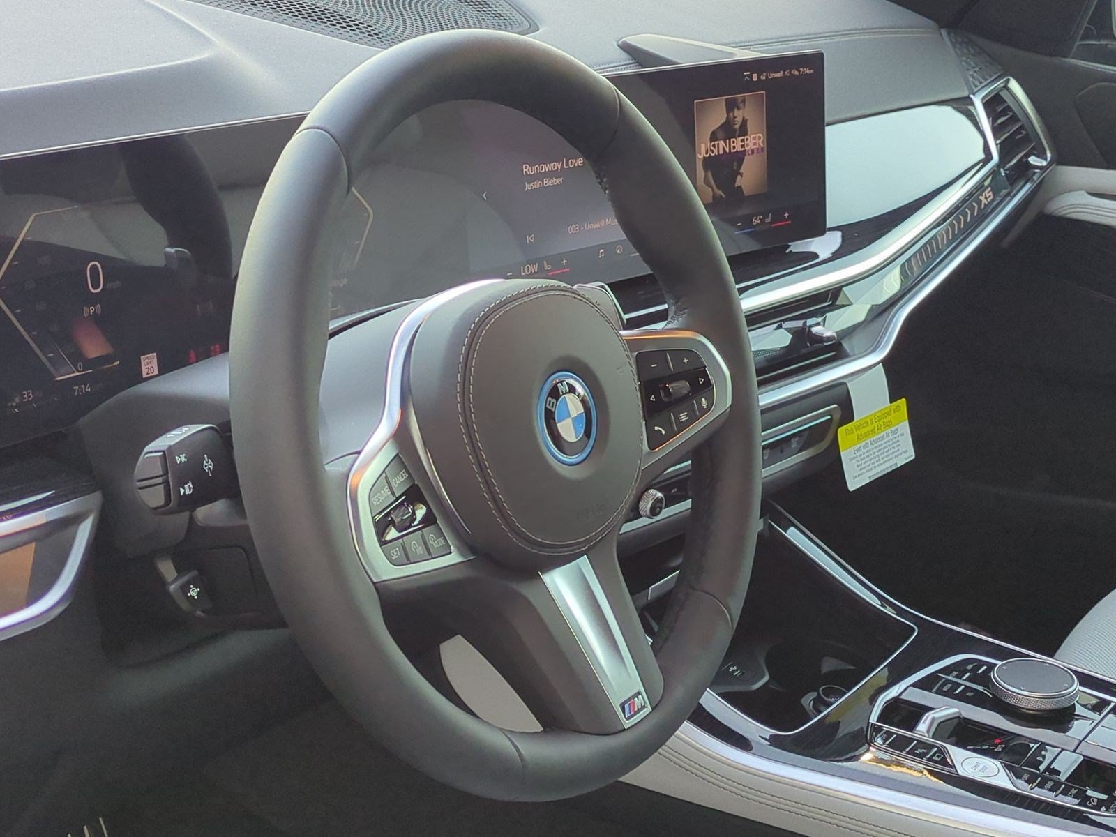 New 2026 BMW X5 xDrive50e w/ M Sport Package AWD/4WD image 18
