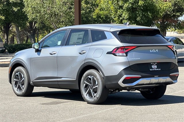 New 2025 Kia Sportage LX image 7