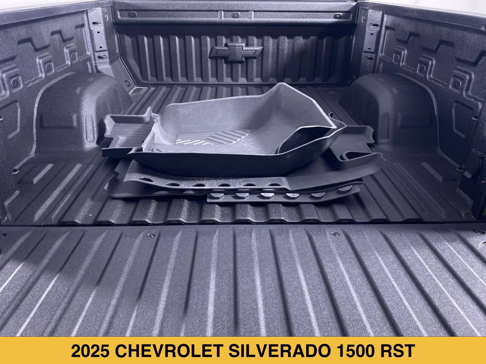 Certified 2025 Chevrolet Silverado 1500 RST AWD/4WD image 14