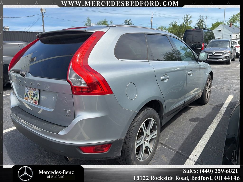 Used 2011 Volvo XC60 T6 AWD/4WD image 7