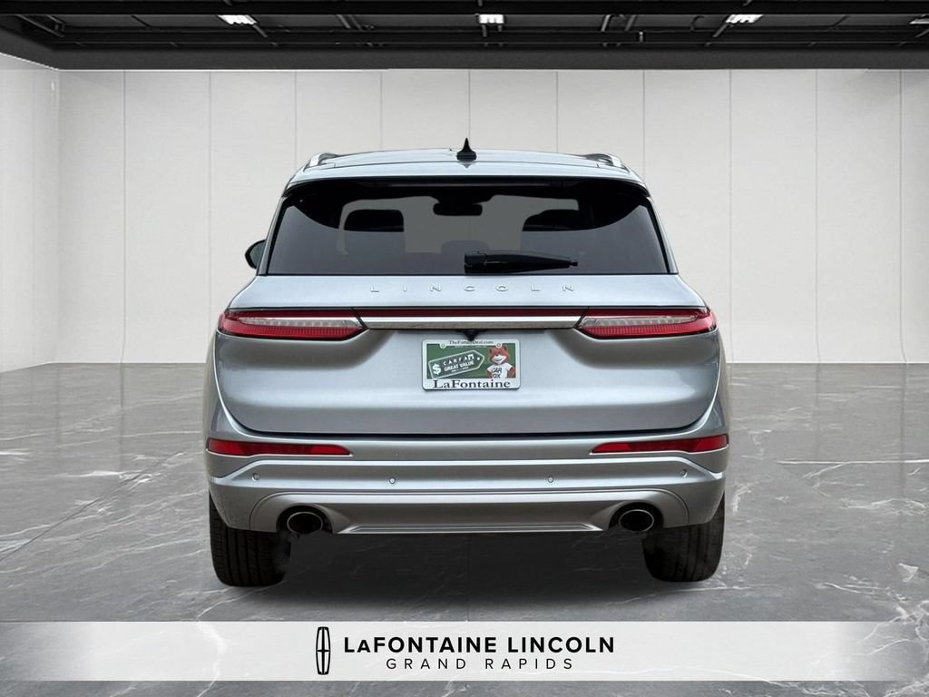 Certified 2022 Lincoln Corsair Reserve w/ Equipment Group 201A AWD/4WD image 4