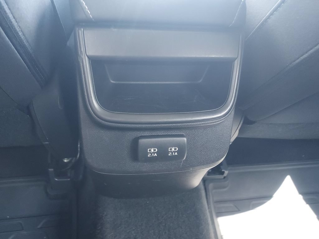 Used 2021 Subaru Outback Premium AWD/4WD image 11