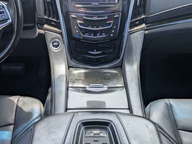 Used 2016 Cadillac Escalade Platinum AWD/4WD image 20