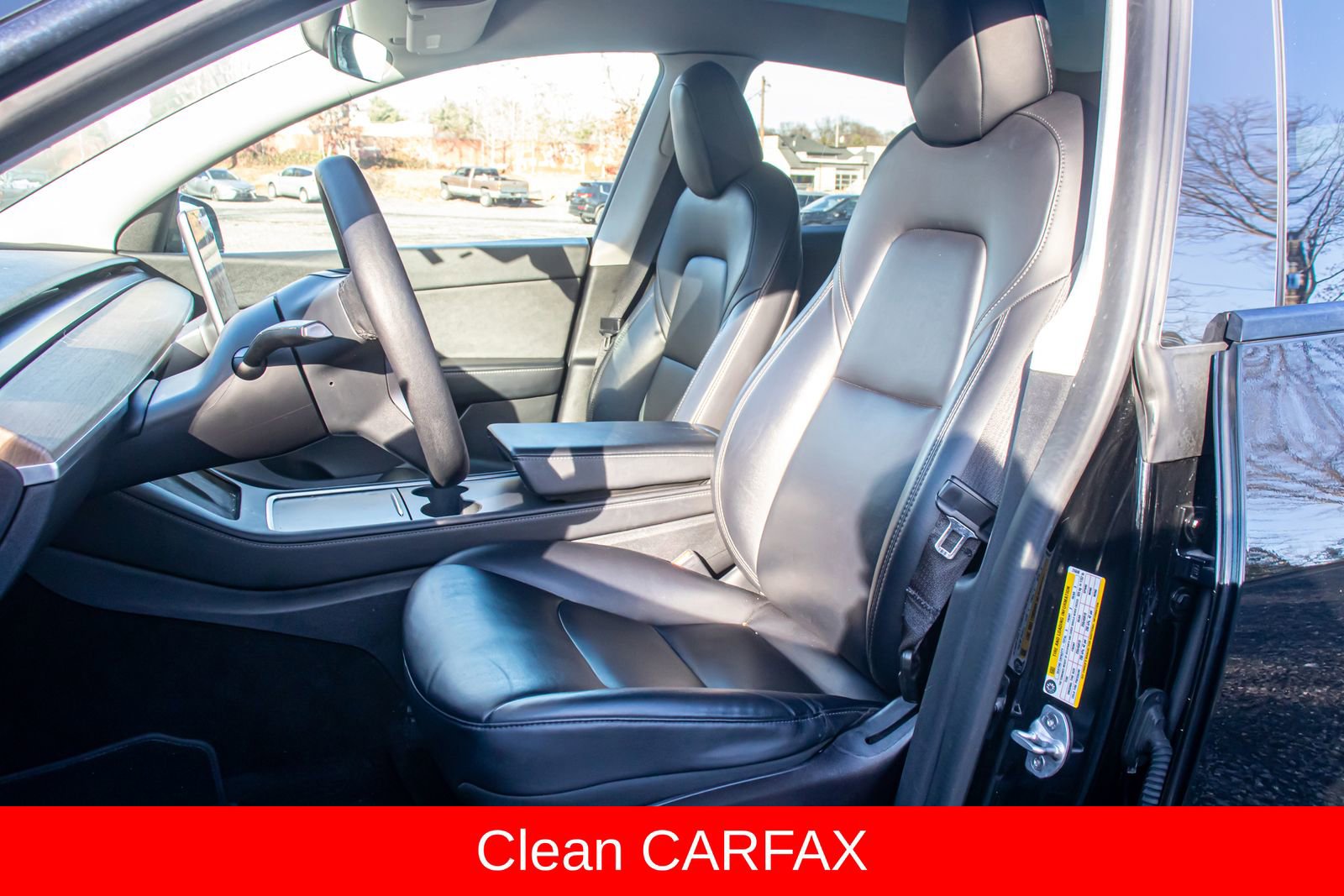 Used 2022 Tesla Model Y Long Range image 13