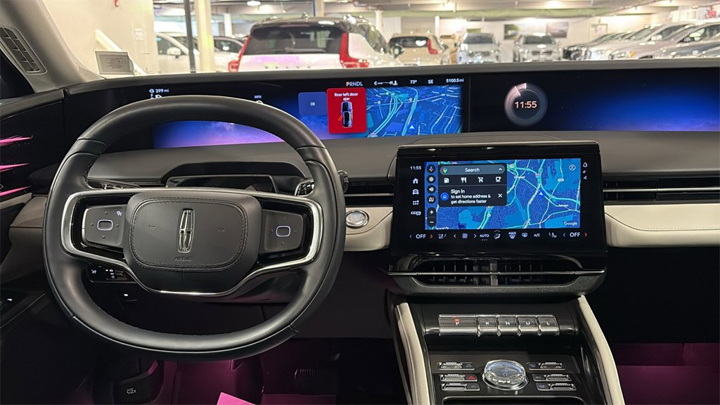 Used 2025 Lincoln Nautilus Premier w/ Equipment Group 102A image 29